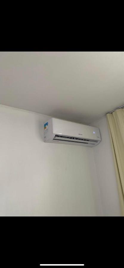 Casa Quintal Bueno! 5 Quartos Com Ar Split E Internet Ultra! Perto Do Melhor De Goiania! Marista Parques Areiao E Vaca Brava Hospital Premium Mater Dei Blue Fit Perdomo Goiania Shopping! Exteriér fotografie