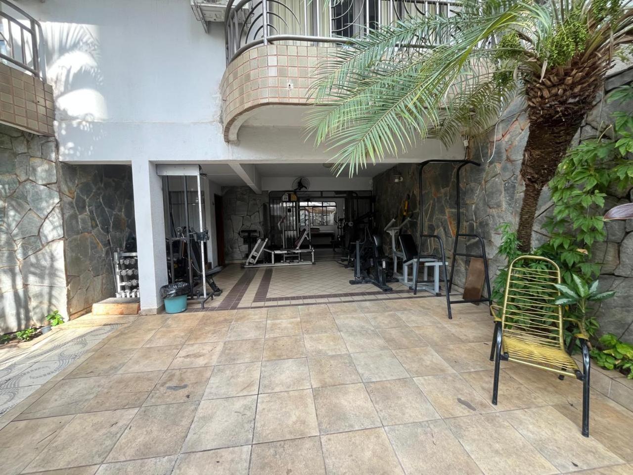 Casa Quintal Bueno! 5 Quartos Com Ar Split E Internet Ultra! Perto Do Melhor De Goiania! Marista Parques Areiao E Vaca Brava Hospital Premium Mater Dei Blue Fit Perdomo Goiania Shopping! Exteriér fotografie